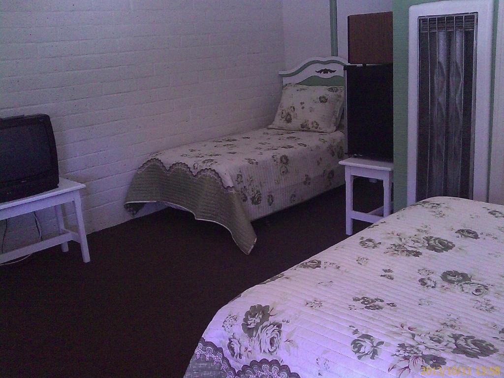 Ranch Motel Техачапи Номер фото